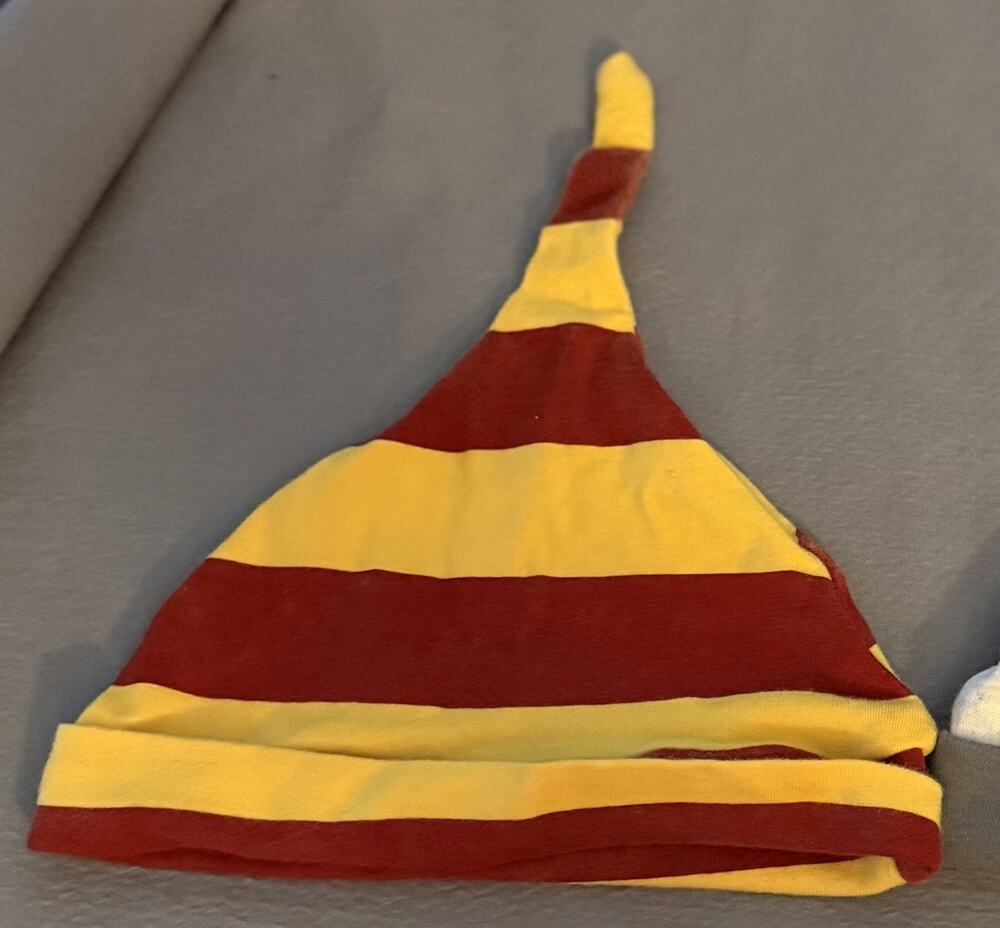 Harry Potter Hogwarts Gryffindor Stripe Maroon Gold Unbranded Baby Beanie Cap